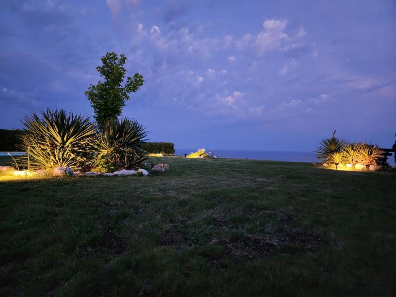 Private Villa 102 With Heated Pool In Blacksearama Балчик Екстериор снимка